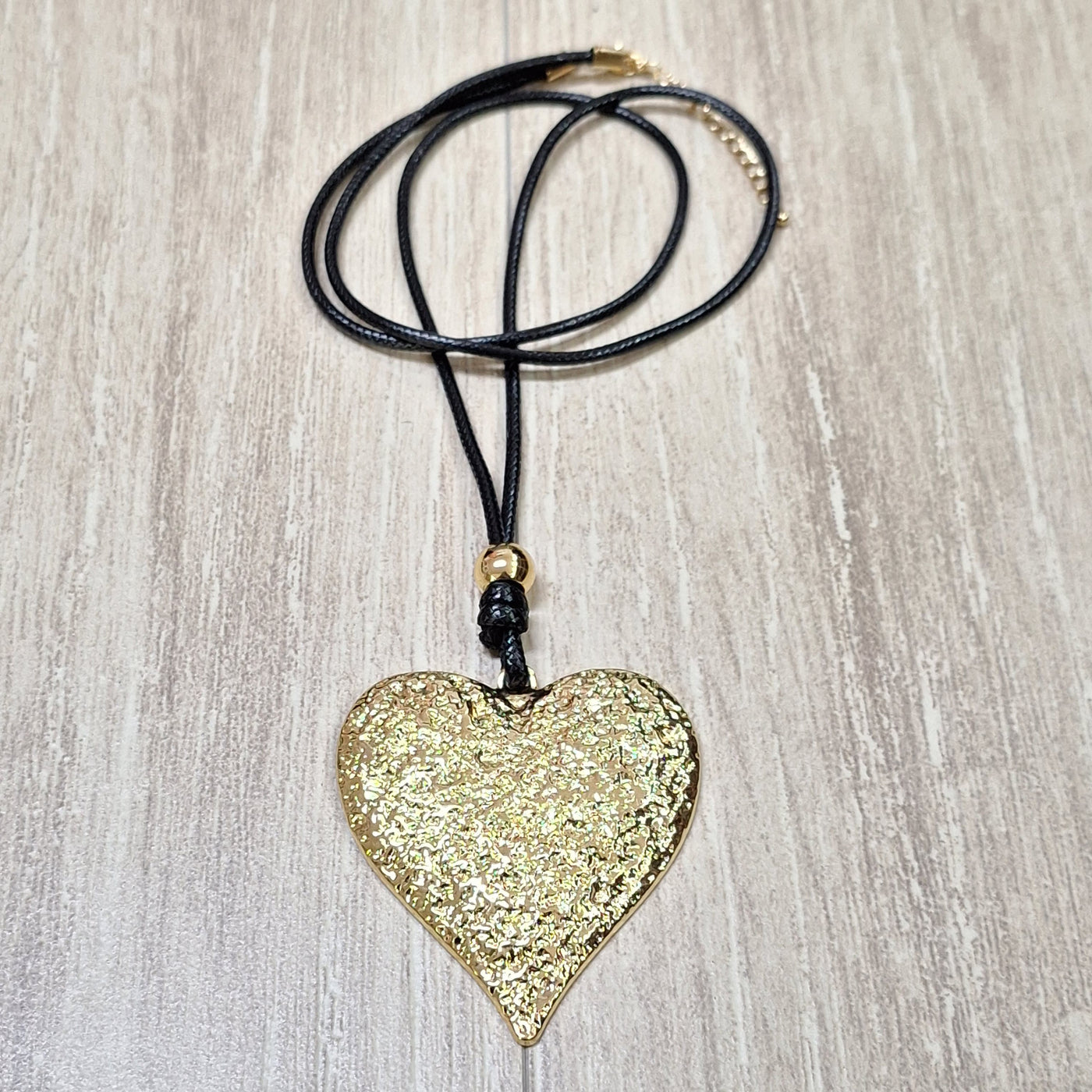 Collar corazon dorado 80 cm  Bisutería