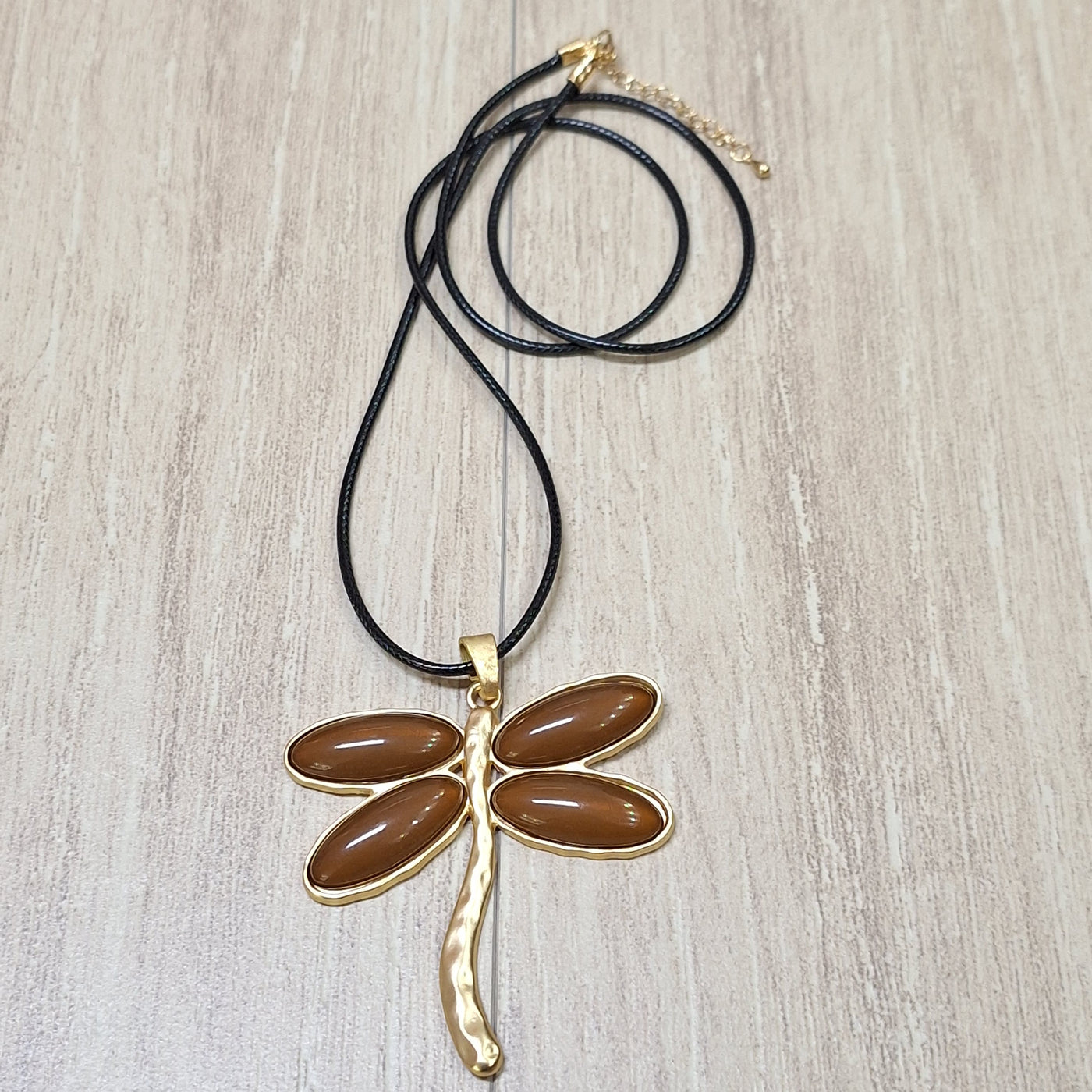 Collar Libelula cafe 83 cm  Bisutería