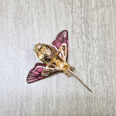 Prendedor bicho Bisutería